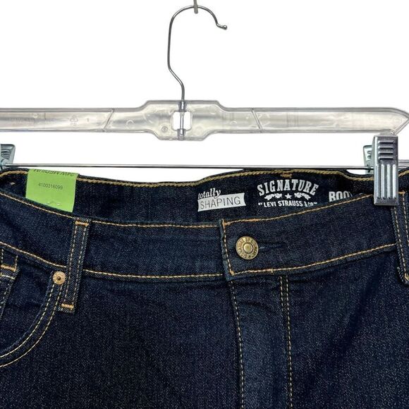 New Signature Gold Label by Levi Strauss Womens Bootcut Jeans Slimming Tummy 24w - Picture 6 of 11